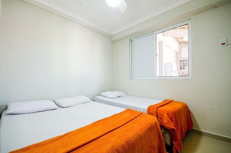 Linda Casa com piscina no Guarujá para 16 pessoas