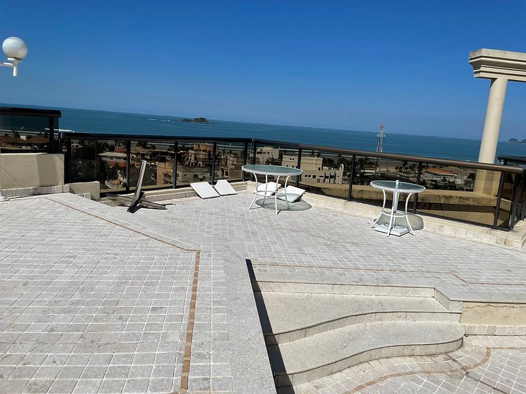 Cobertura Exclusiva com Piscina Privativa e Vista para o Mar